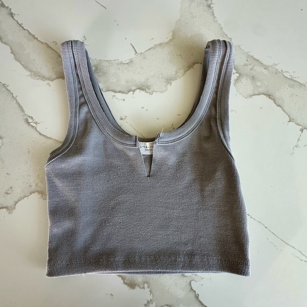 Gray Sleeveless Ribbed Cropped Top SIZE S